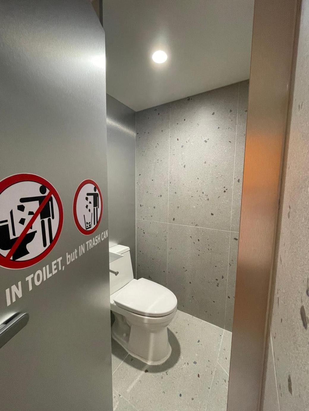 Seoul Cube Myeongdong Hotel Екстериор снимка