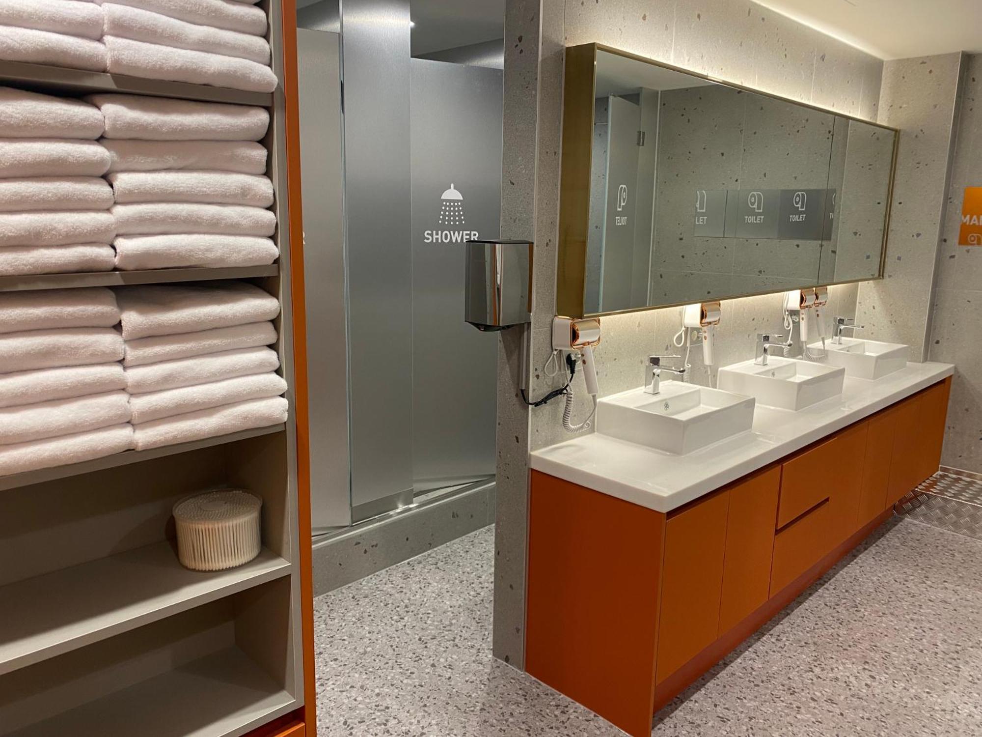 Seoul Cube Myeongdong Hotel Екстериор снимка
